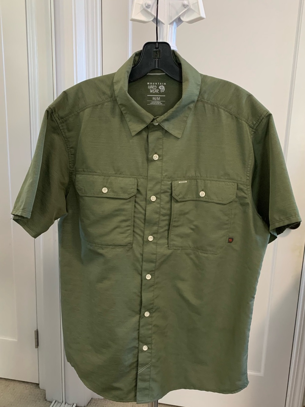 Mountain Hardwear Men’s Short-Sleeve Button-Up Shirt - Olive Green Sz Medium